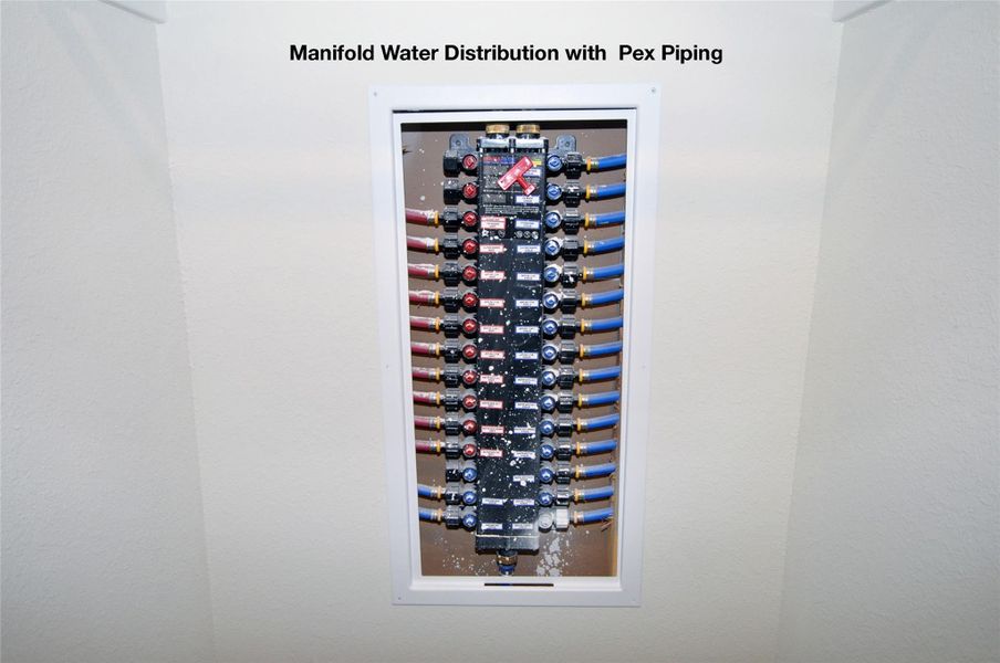 Image 40 of a home in Pedregal.