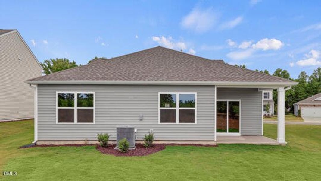 Honeycutt Oaks_Cali Q_56_Gray_NOFP_SPEC-