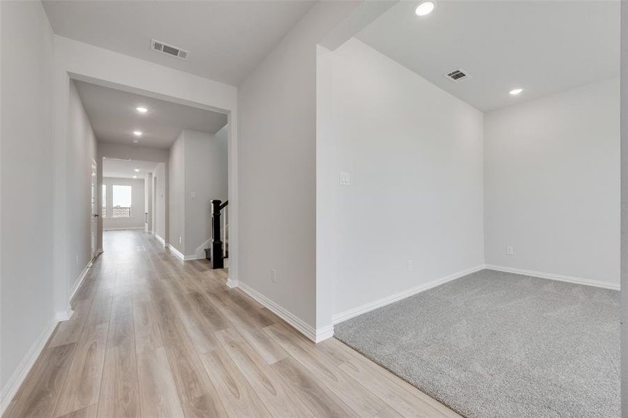 Spacious, unfurnished interior of a new home in Sutton Fields, Celina (Image 22).