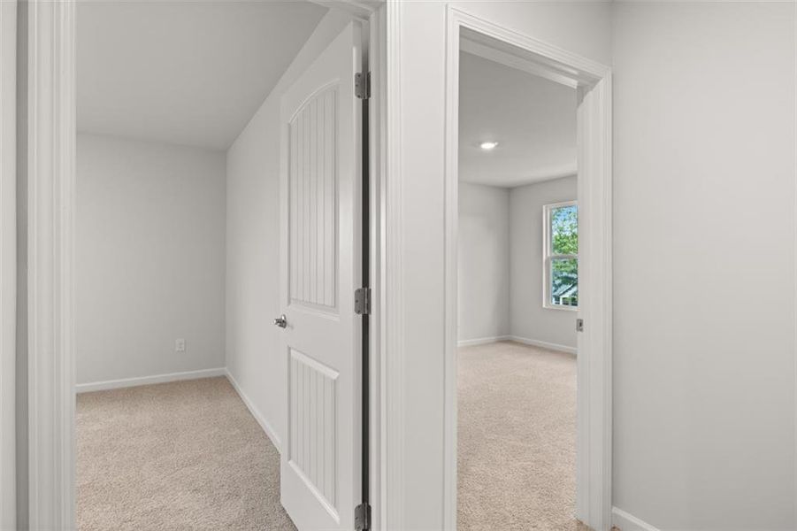 Spacious, unfurnished interior of a new home in Fairway 17 at Mirror Lake, Villa Rica (Image 26).