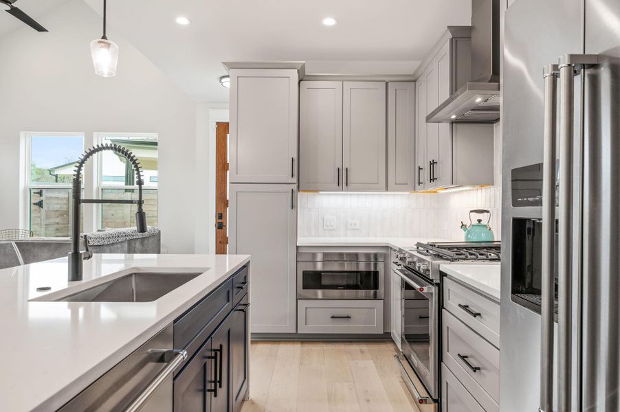 Furnished interior view inside a new home in , Austin (Image 13).