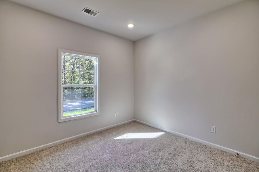 Spacious, unfurnished interior of a new home in , Orangeburg (Image 22).