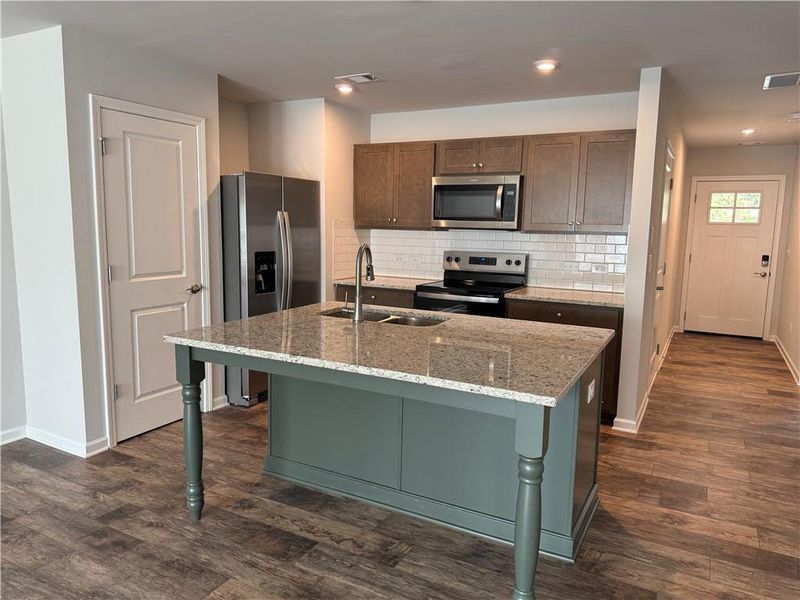 Furnished interior view inside a new home in Silver Leaf, Dawsonville (Image 5).
