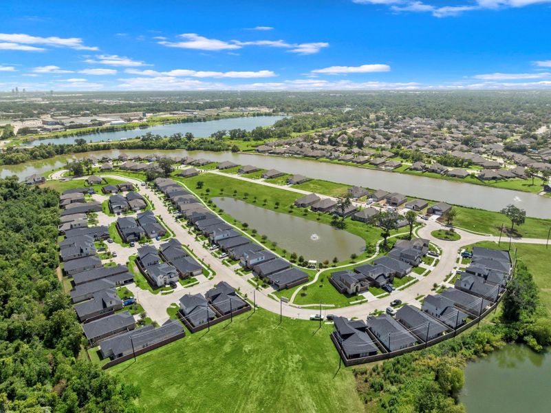 Image 27 of a home in Woodshore.