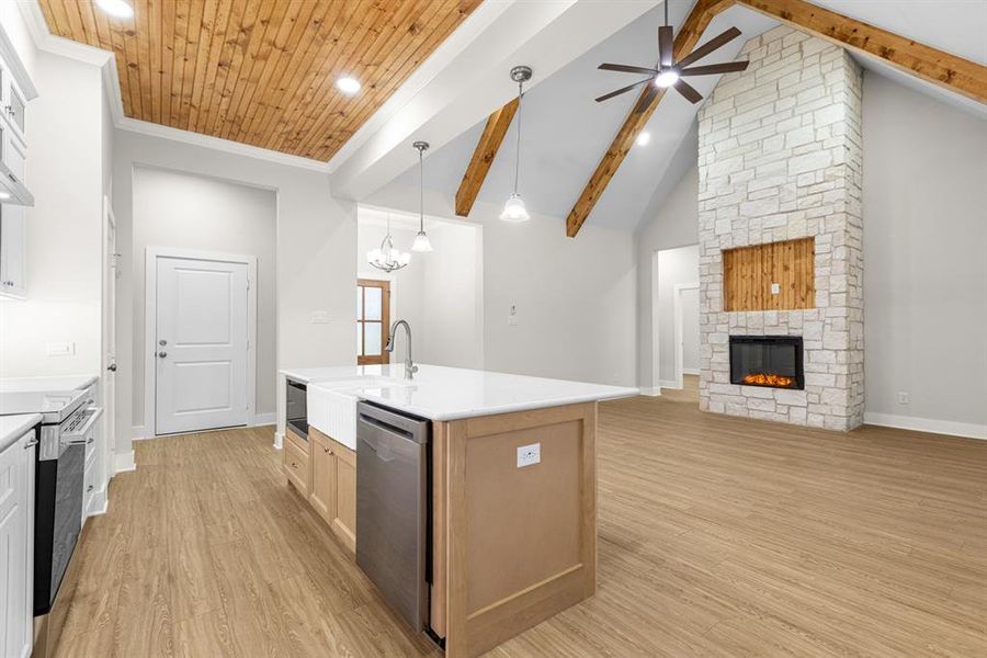 Furnished interior view inside a new home in , Greenville (Image 7).
