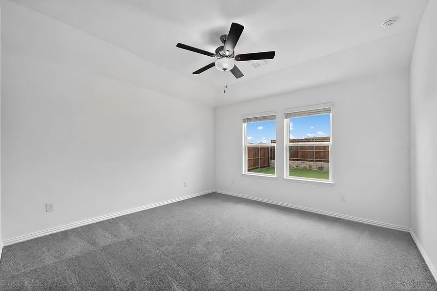 Spacious, unfurnished interior of a new home in Parks at Foster Crossing, Anna (Image 23).