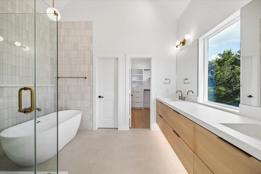 Furnished interior view inside a new home in , Houston (Image 14).