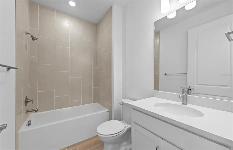 Furnished interior view inside a new home in Legacy Groves, Nokomis (Image 5).