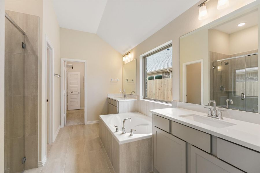 Furnished interior view inside a new home in Westland Ranch, League City (Image 11). Furnished interior view inside a new home in Westland Ranch, League City (Image 11).