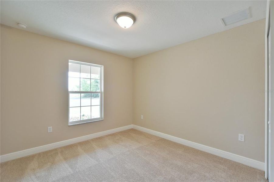 Spacious, unfurnished interior of a new home in , Ocala (Image 18).