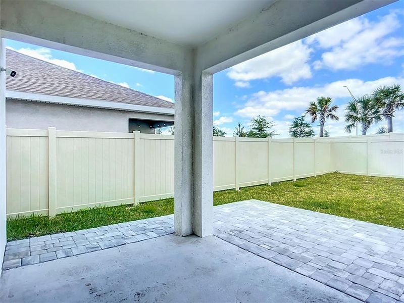 Image 19 of a home in Solera at Lakewood Ranch.
