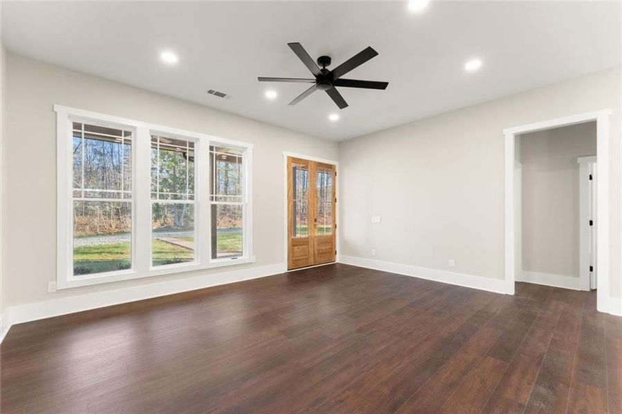 Spacious, unfurnished interior of a new home in , Sautee Nacoochee (Image 28).