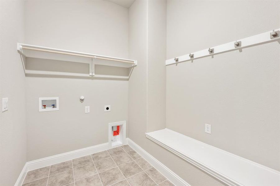 Spacious, unfurnished interior of a new home in The Oaks, Red Oak (Image 23). Spacious, unfurnished interior of a new home in The Oaks, Red Oak (Image 23).