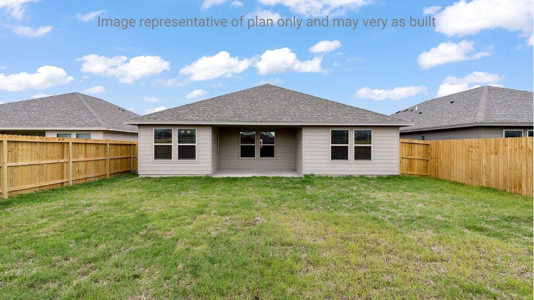 Front exterior of a new home in Somerset at Sinton, Sinton, TX, highlighting curb appeal (Image 21). Front exterior of a new home in Somerset at Sinton, Sinton, TX, highlighting curb appeal (Image 21).
