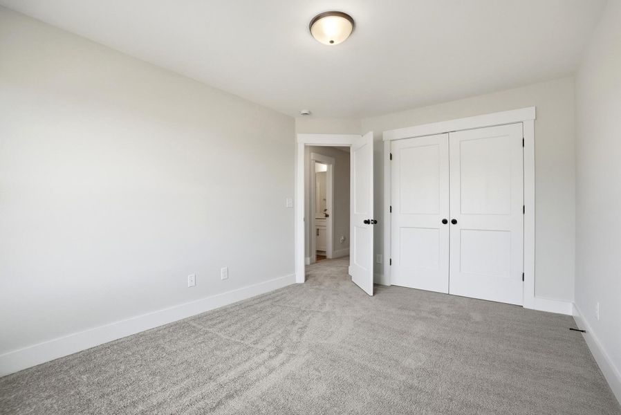Spacious, unfurnished interior of a new home in Blythe Mill Townhomes, Waxhaw (Image 36). Spacious, unfurnished interior of a new home in Blythe Mill Townhomes, Waxhaw (Image 36).