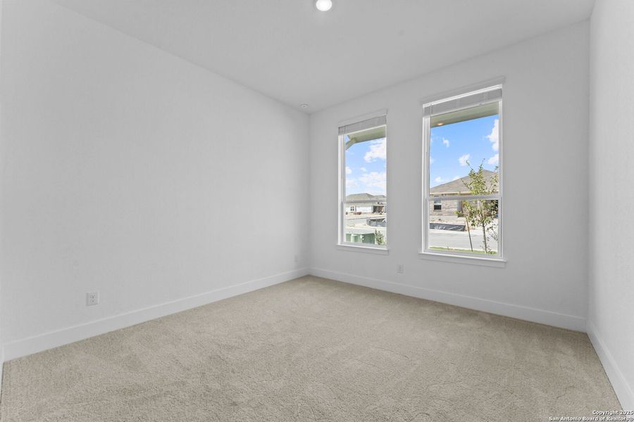 Spacious, unfurnished interior of a new home in , New Braunfels (Image 34).