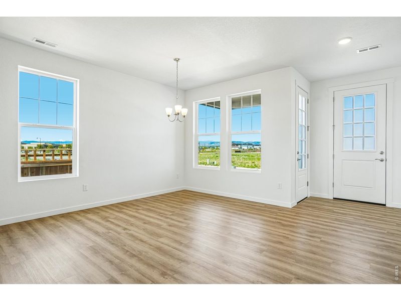 Spacious, unfurnished interior of a new home in Timnath Lakes, Timnath (Image 27). Spacious, unfurnished interior of a new home in Timnath Lakes, Timnath (Image 27).