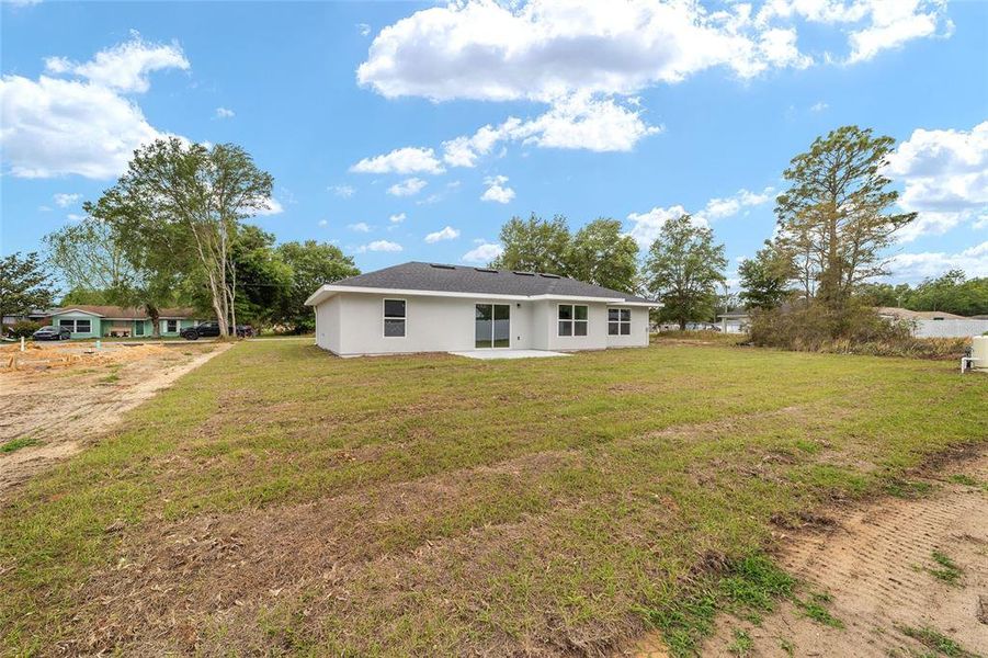 Exterior details and patio area of a home in , Ocala (Image 28).