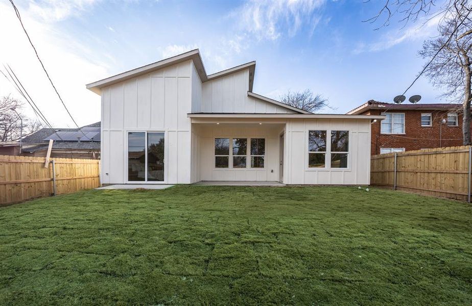 Exterior details and patio area of a home in , Fort Worth (Image 26). Exterior details and patio area of a home in , Fort Worth (Image 26).