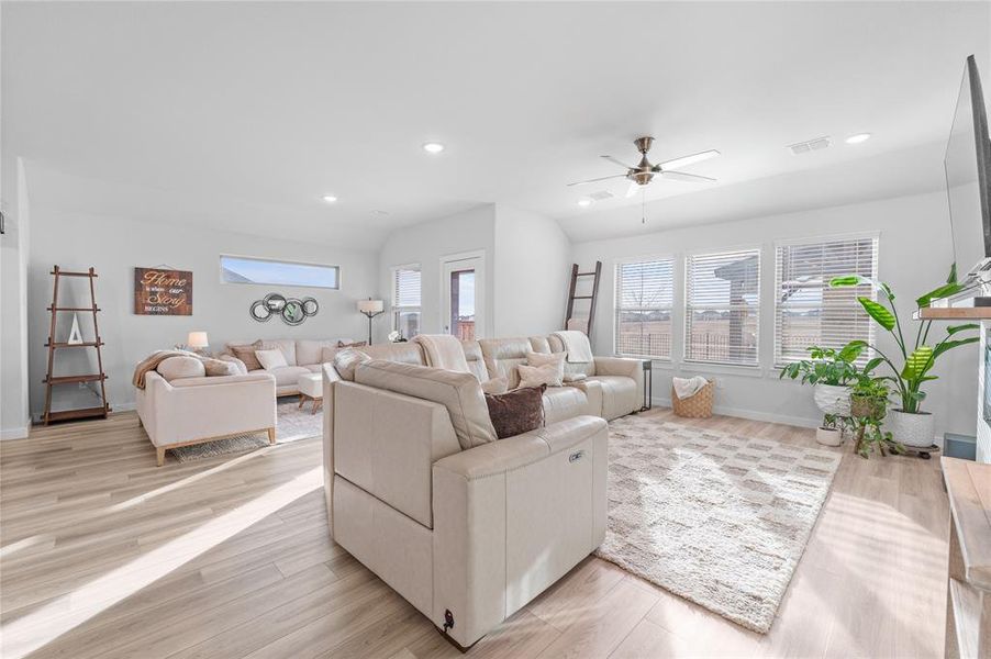 Furnished interior view inside a new home in Madero, Haslet (Image 8).