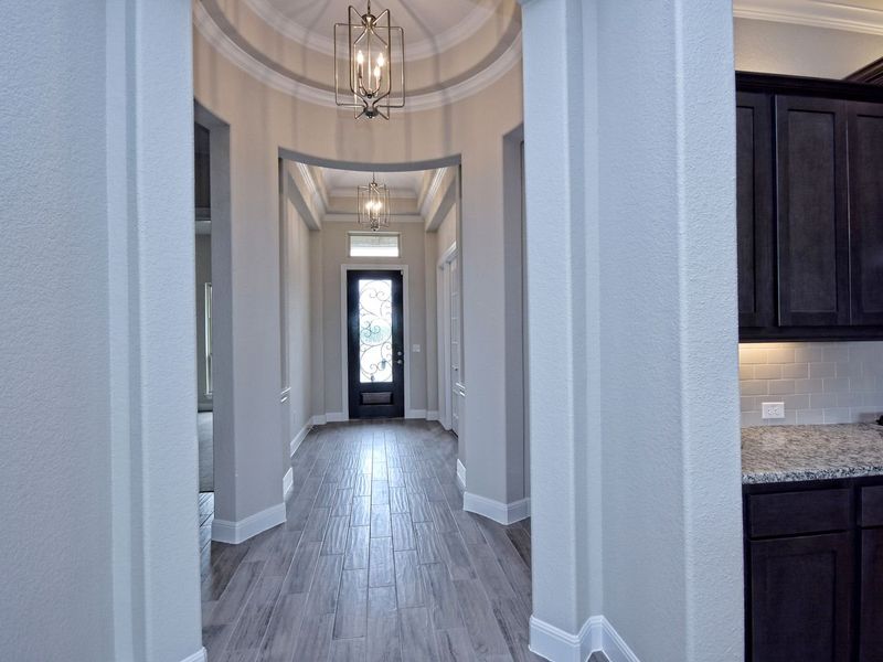 Representative unfurnished interior of a home built from the San Simeon I by Giddens Homes in Clearwater Ranch, Liberty Hill (Image 440).