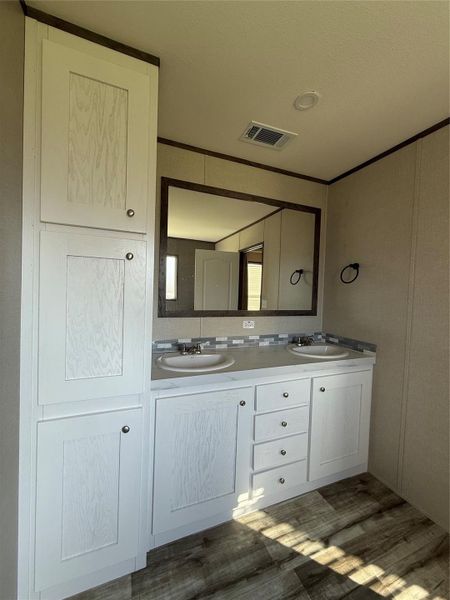 Image 12 of a home in . Image 12 of a home in .