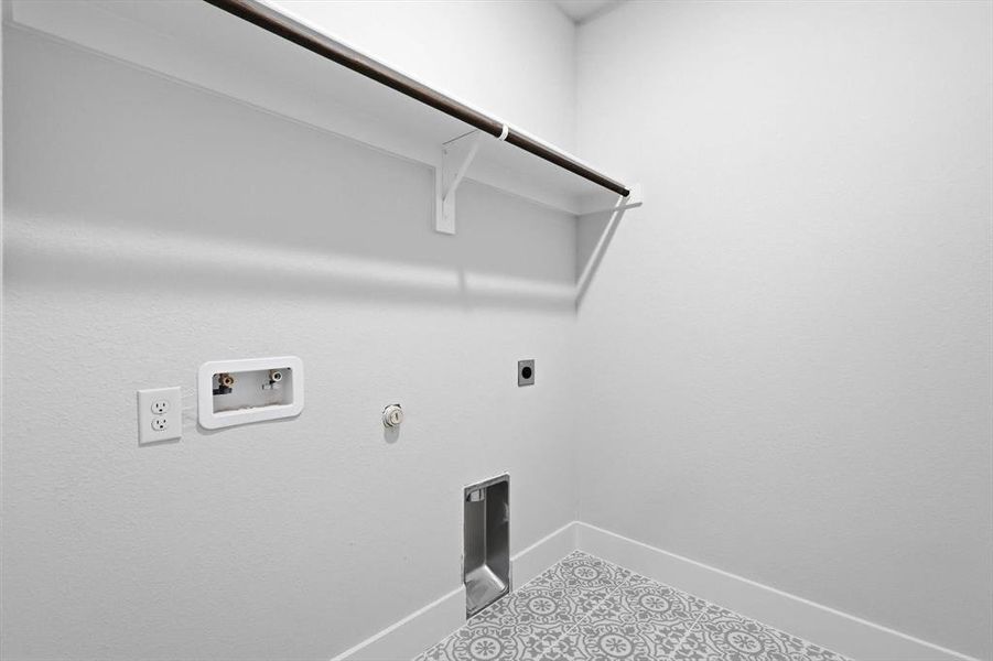 Spacious, unfurnished interior of a new home in , Fort Worth (Image 14).