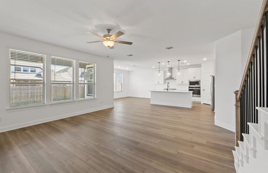 Spacious, unfurnished interior of a new home in Santa Rita Ranch, Liberty Hill (Image 40). Spacious, unfurnished interior of a new home in Santa Rita Ranch, Liberty Hill (Image 40).