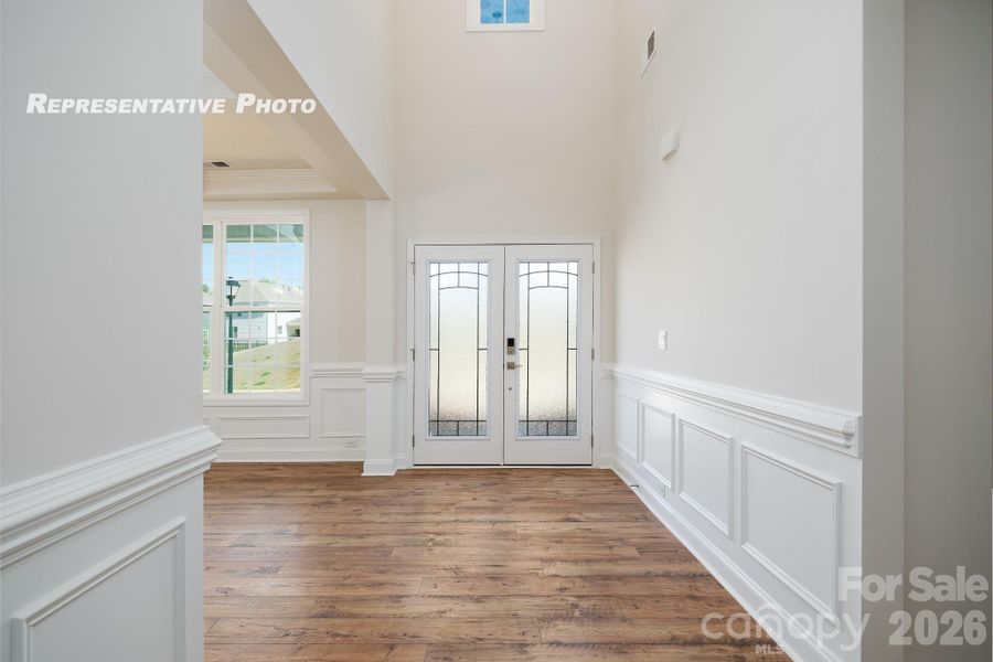 Spacious, unfurnished interior of a new home in Sylvan Creek, Denver (Image 22).