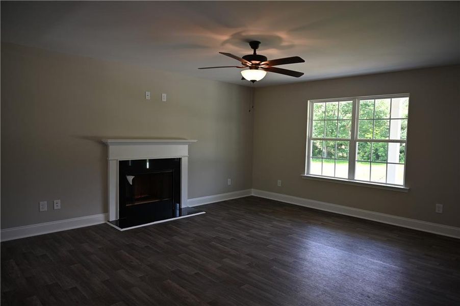 Spacious, unfurnished interior of a new home in , Gainesville (Image 15).