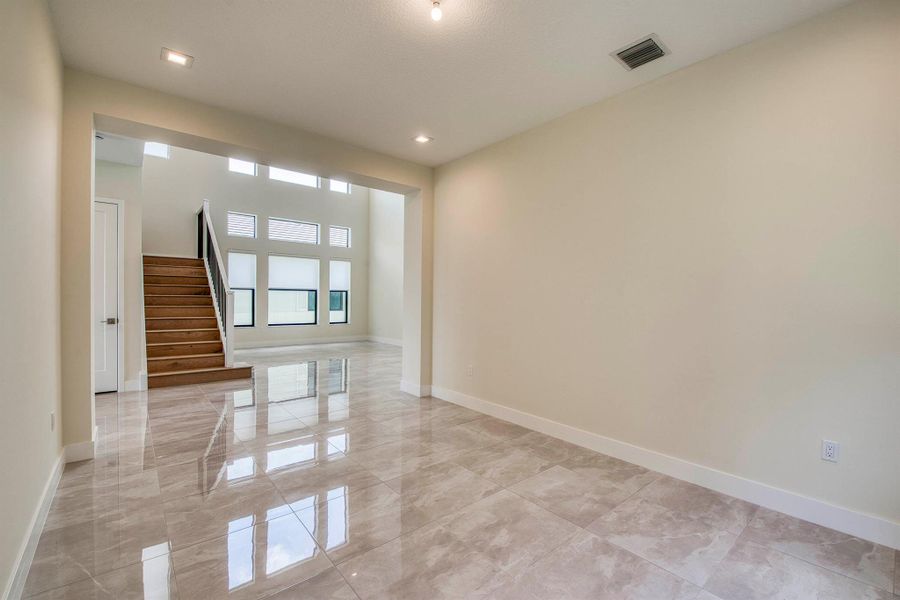 Furnished interior view inside a new home in Apex at Avenir, Palm Beach Gardens (Image 36).