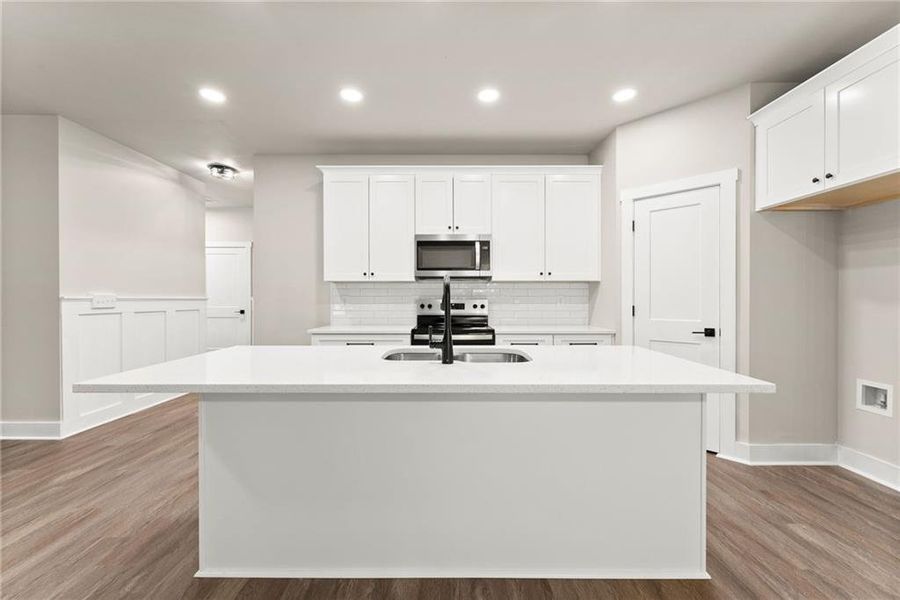 Furnished interior view inside a new home in , Jefferson (Image 7).