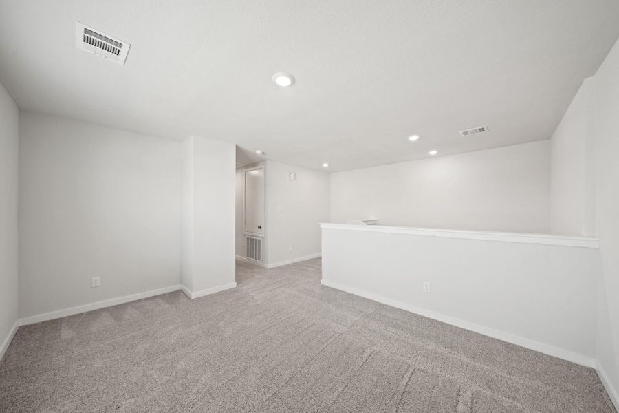 Spacious, unfurnished interior of a new home in Reveille Estates, Bryan (Image 20).