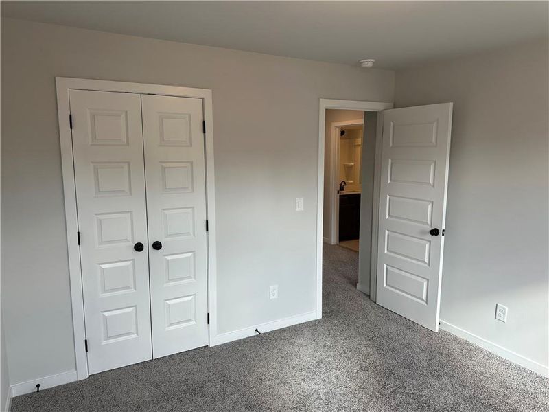 Spacious, unfurnished interior of a new home in Millstone at Mundy Mill, Gainesville (Image 29).