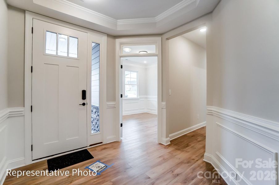 Spacious, unfurnished interior of a new home in Rone Creek, Waxhaw (Image 10).