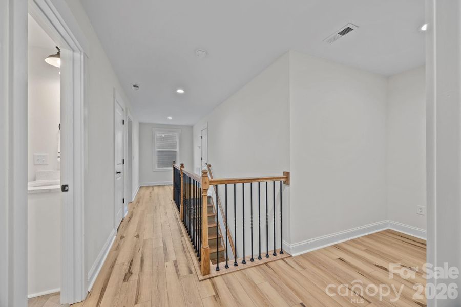 Spacious, unfurnished interior of a new home in , Salisbury (Image 23).