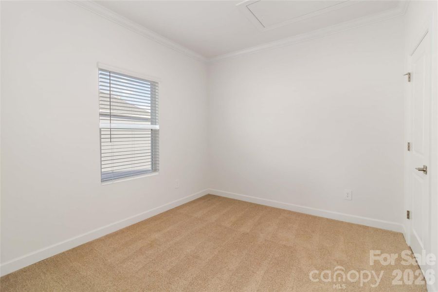 Spacious, unfurnished interior of a new home in , York (Image 38).