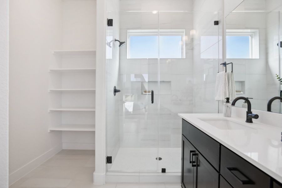 Furnished interior view inside a new home in Foxfield, Austin (Image 13).