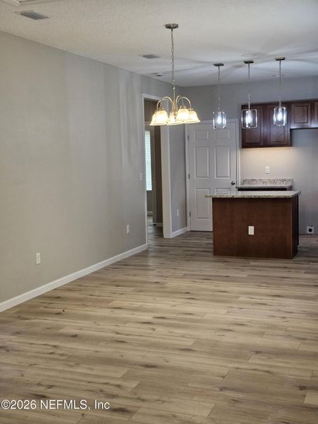 Spacious, unfurnished interior of a new home in , Jacksonville (Image 12).