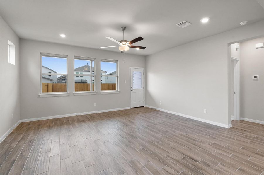 Spacious, unfurnished interior of a new home in Morningstar, Andice (Image 17). Spacious, unfurnished interior of a new home in Morningstar, Andice (Image 17).