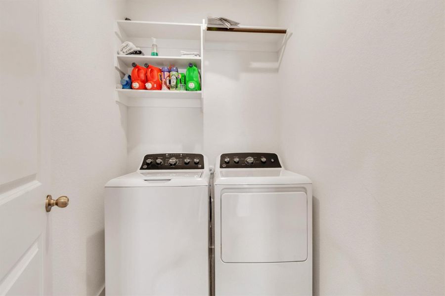 Close-up of interior finishes inside a home in Crosswinds, Kyle (Image 20).