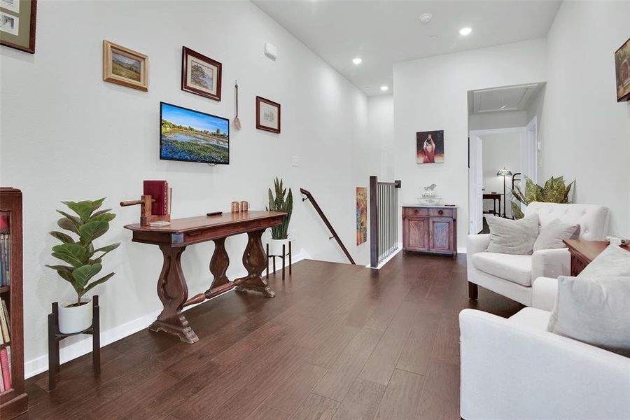 Furnished interior view inside a new home in , Sherman (Image 9).