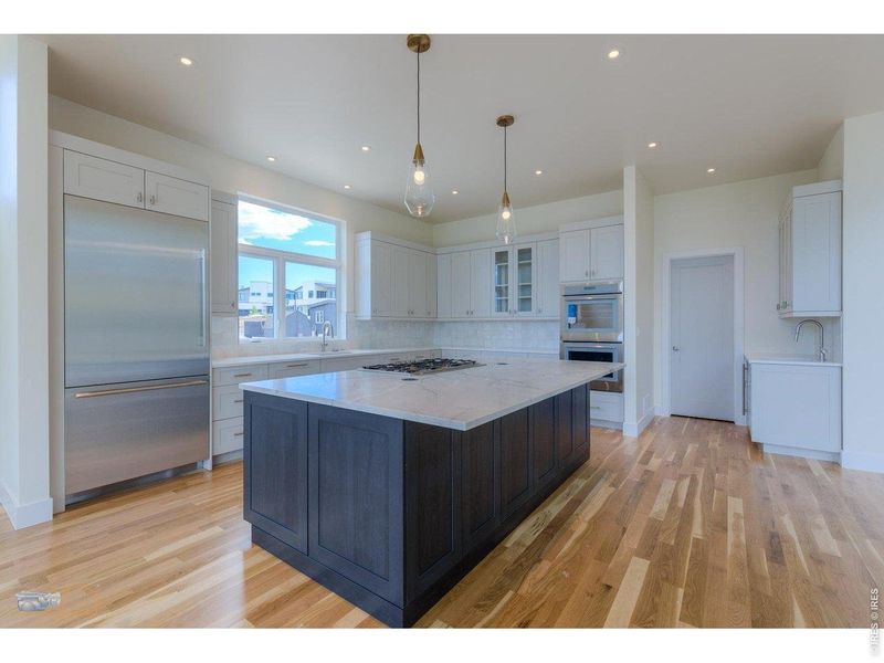 Furnished interior view inside a new home in , Lafayette (Image 5).
