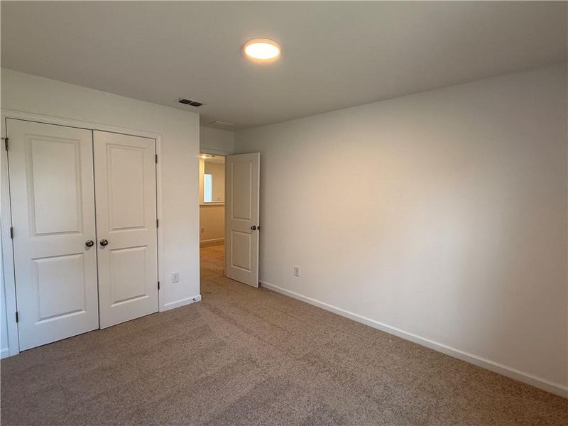 Spacious, unfurnished interior of a new home in Leydenview, Mableton (Image 28).