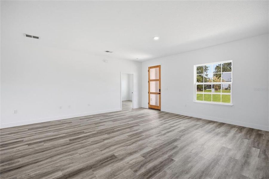 Spacious, unfurnished interior of a new home in , Ocala (Image 21). Spacious, unfurnished interior of a new home in , Ocala (Image 21).