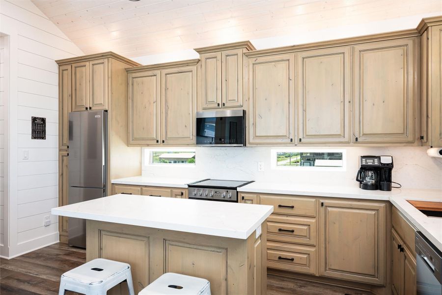 Furnished interior view inside a new home in , Bolivar (Image 8).