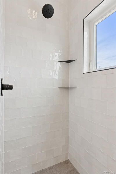 Spacious, unfurnished interior of a new home in , Denver (Image 15).