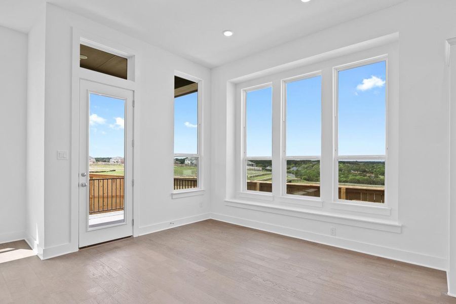 Spacious, unfurnished interior of a new home in Lariat, Liberty Hill (Image 12).