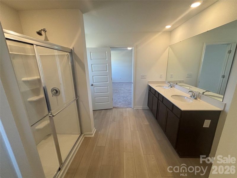 Furnished interior view inside a new home in Bellina, York (Image 5).