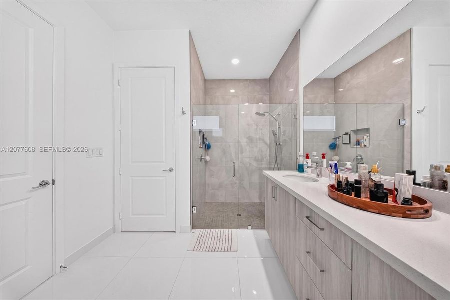 Furnished interior view inside a new home in , Immokalee (Image 43).